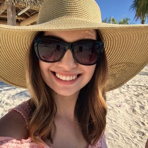 Meet your Posher, Erin